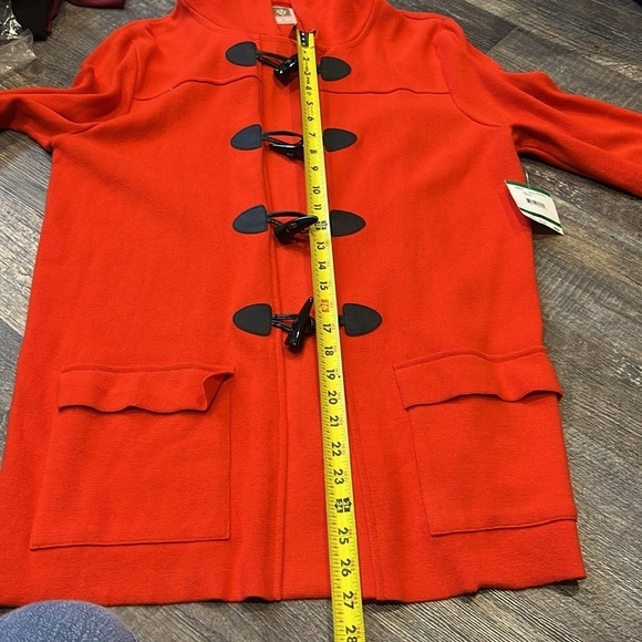 NWT Anne Klein red jacket beautiful black leather buttons , size large - Picture 10 of 13